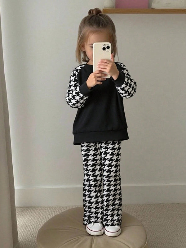 Heart Print Patchwork Raglan Sleeve Pullover Sweatshirt And Flare Pants